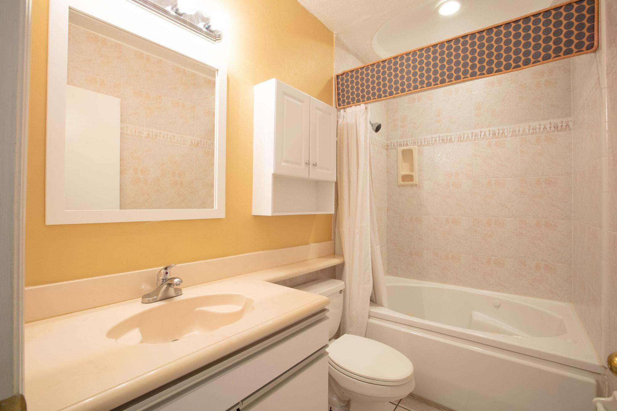 Harbour Beach Resort Studios! Daytona Beach Exterior photo
